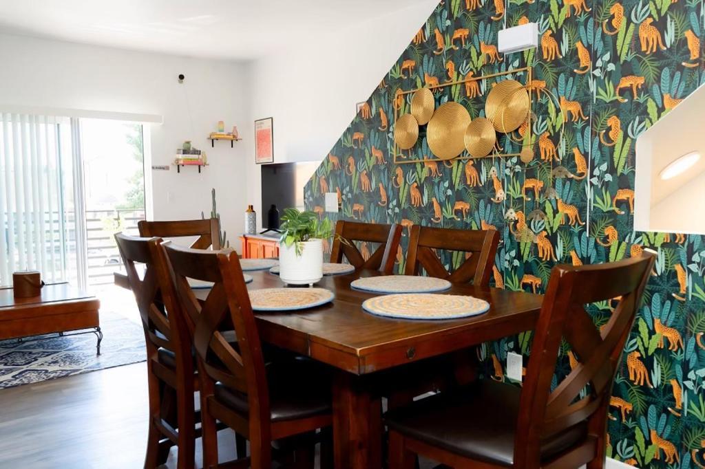 The Dacha Hostel Los Angeles Bagian luar foto